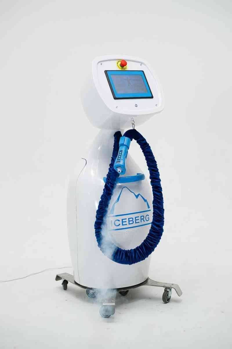 Targeted Cryo Stimulation with Thermal Imaging and Advanced Control
The Iceberg is a next-generation device designed for local cryo stimulation, allowing precise treatment of targeted areas of the body. Utilizing liquid nitrogen and a built-in temperature sensor, the Iceberg ensures optimal cooling for safe and effective therapy. The sensor, located in the handle, continuously measures the skin’s temperature to avoid overcooling and enhance treatment precision.