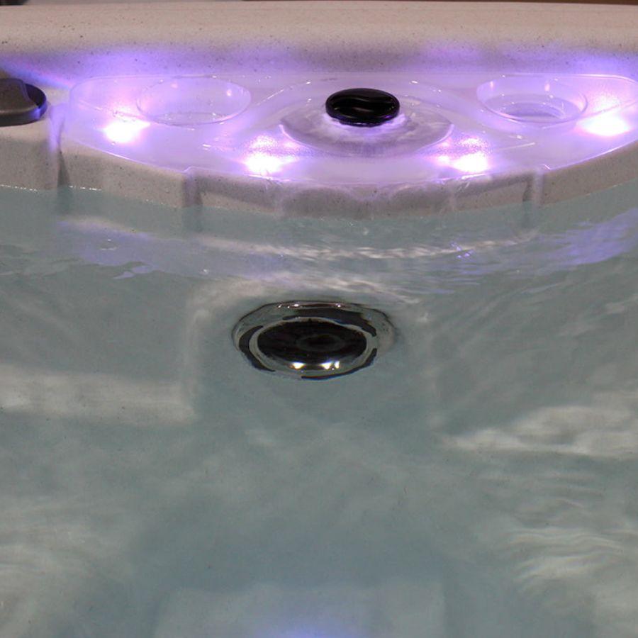 Lumio Blizzard Hot Tub(Frost/Black) - elitewellnesshq 