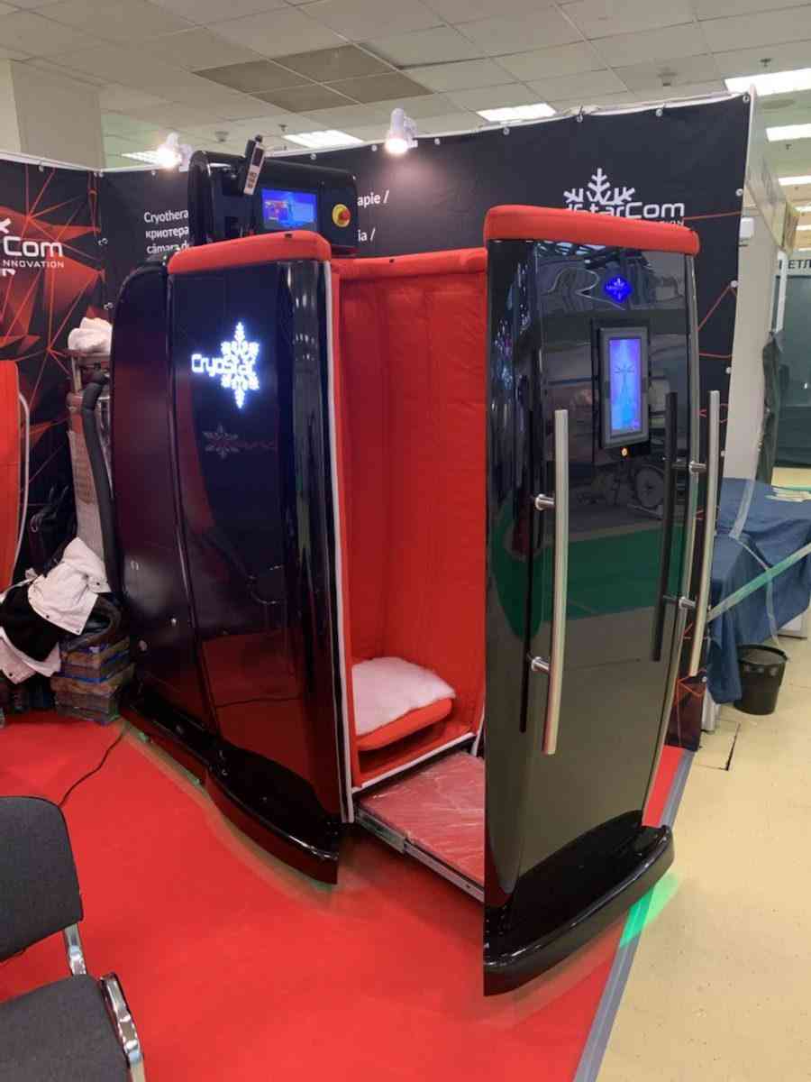 Cryostar Antarctica Open-head Cryotherapy Chamber